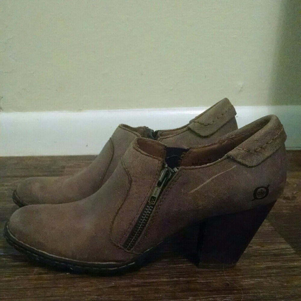 Born ankle boots